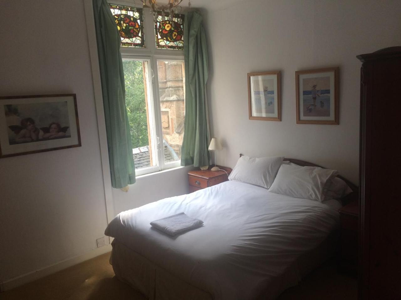 Newhall Glasgow Buitenkant foto